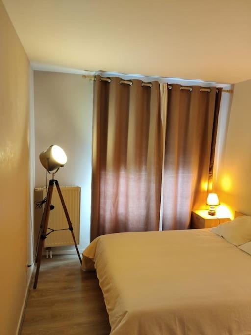 Ferienwohnung App 5 Pers, Parking, 3Mn Rer A, 40 Mn Du Centre De Paris, Cergy Le Haut Exterior foto